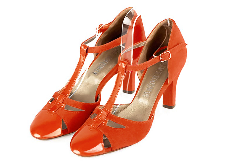 Clementine orange women's T-strap open side shoes. Round toe. High kitten heels. Front view - Florence KOOIJMAN